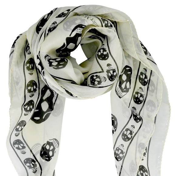Alexander McQueen Accessories - Alexander McQueen Scarf